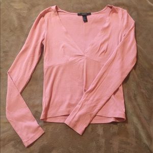 Sexy little top. Mauve cross top sz small